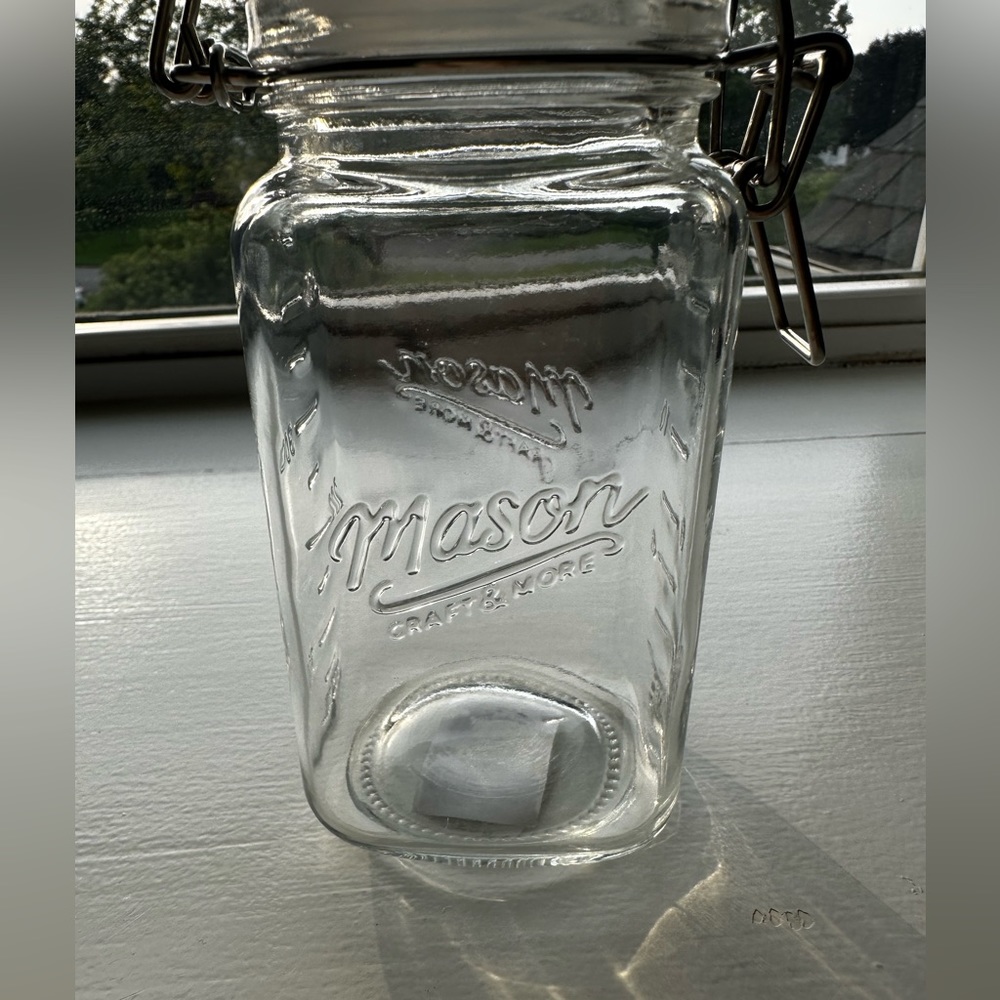 Mason jar, brand new, heavy duty clip on top